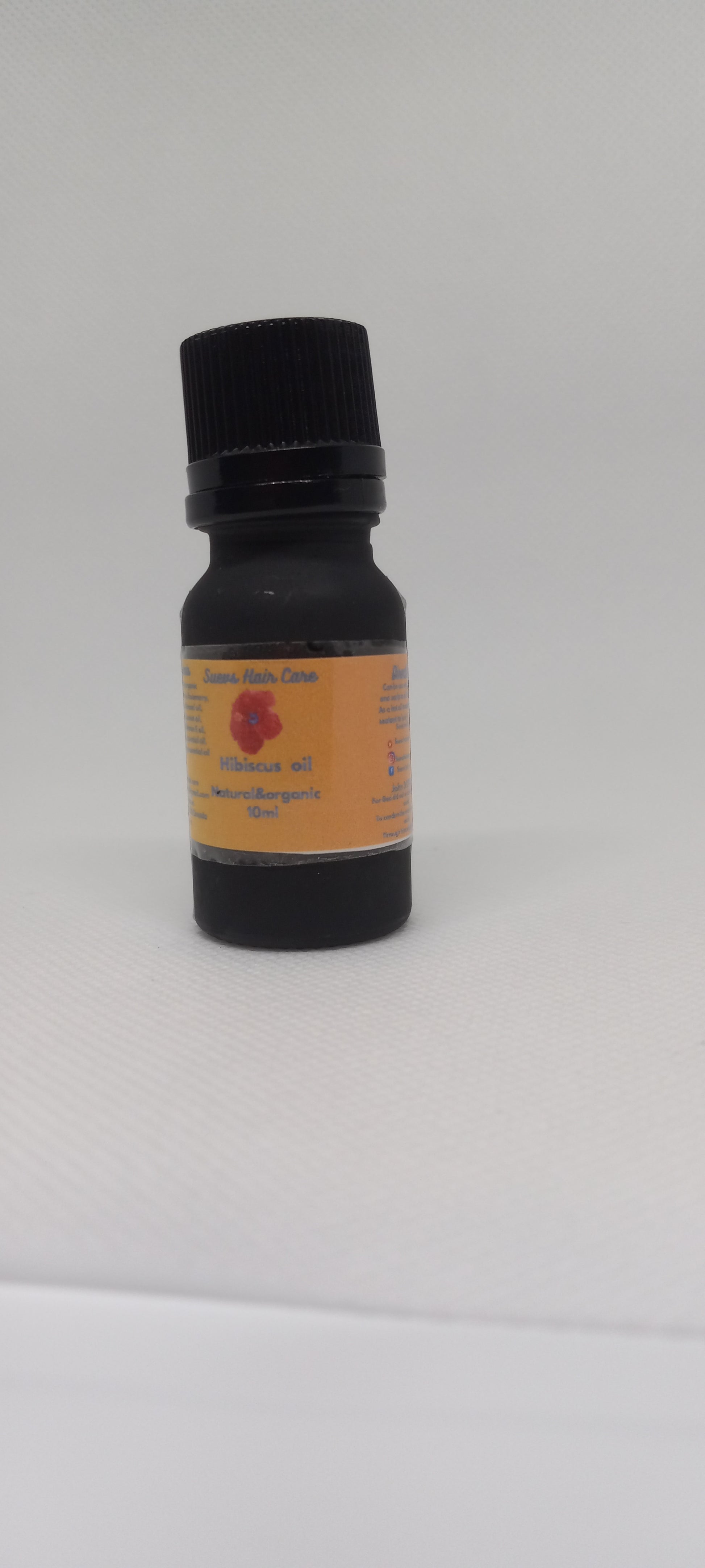 Hibiscus oil